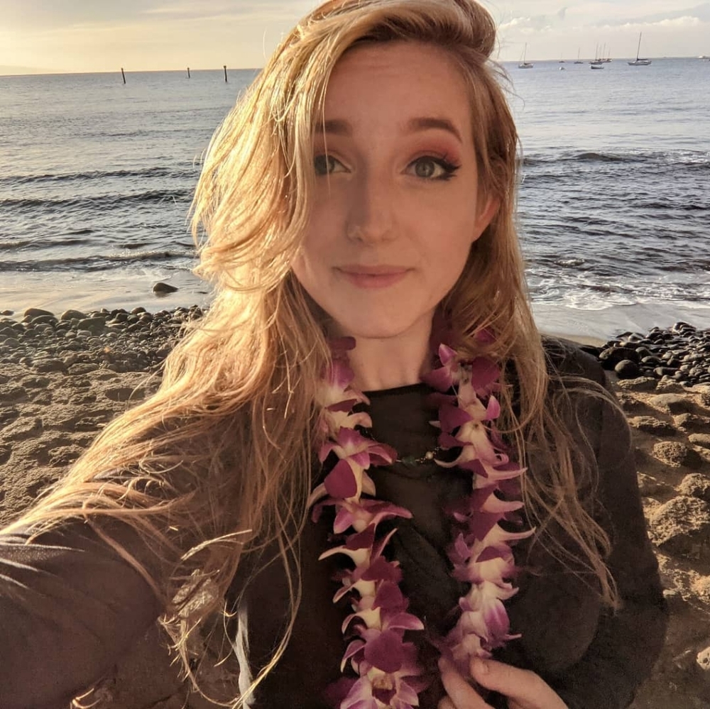 Meet your Posher, Clarissa